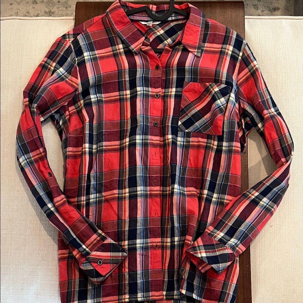 Women’s Red and Blue Plaid Shirt